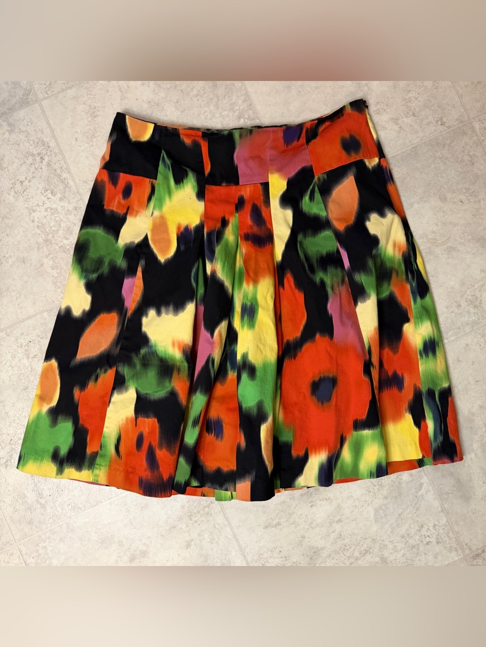 attention Multicolor Abstract Floral Pleated Skirt, Knee Length, lined, sz 16
